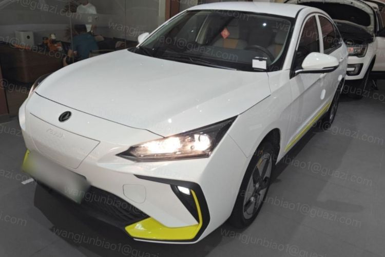 东风风神E70 2023款 PRO 智行版车身外观6009