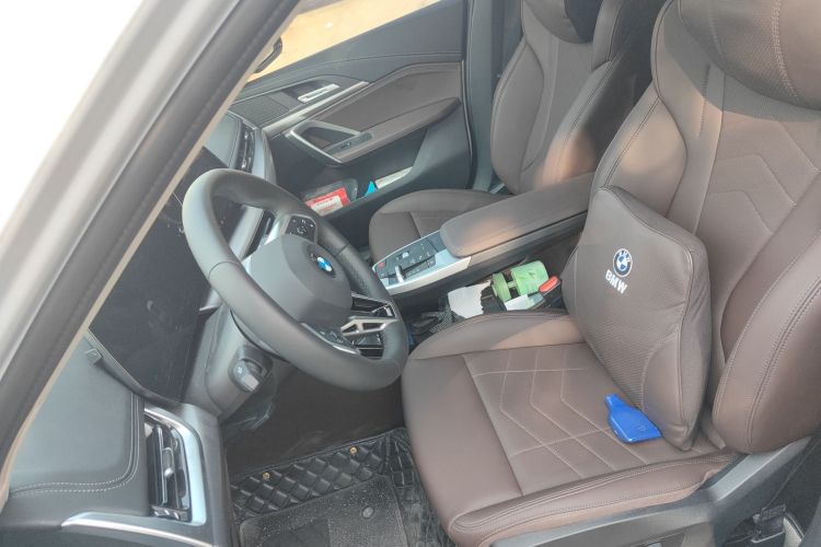 宝马X1 2024款 sDrive25Li M运动套装中控内饰19