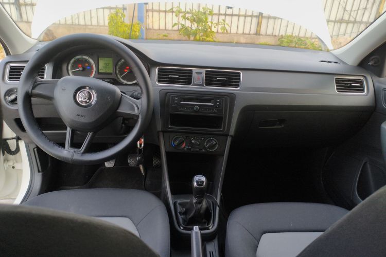 斯柯达 昕锐 2018款 1.4L 手动标准版中控内饰12