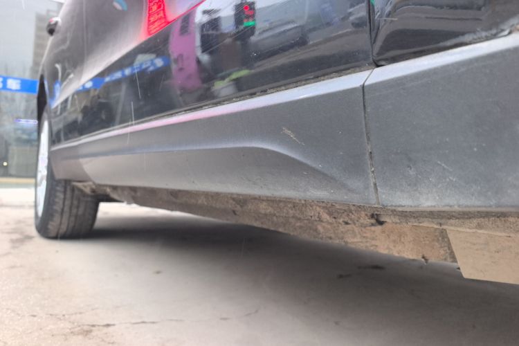 奥迪Q5 2013款 40 TFSI 进取型局部细节9001