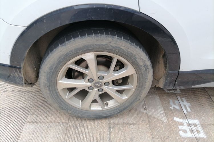 奥迪Q3 2019款 35 TFSI 进取动感型车身外观6008