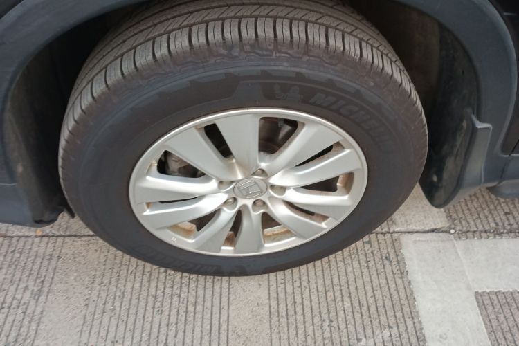 本田CR-V 2016款 2.0L 两驱都市版车身外观6007