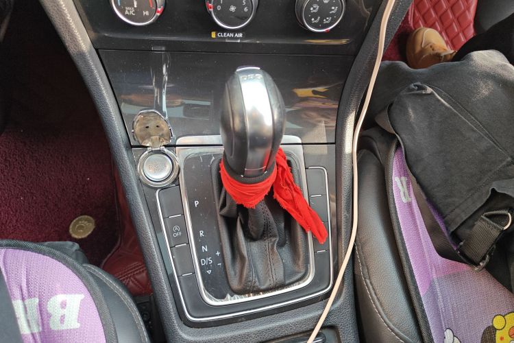 大众 高尔夫 2019款 280TSI DSG豪华型 国VI中控内饰18