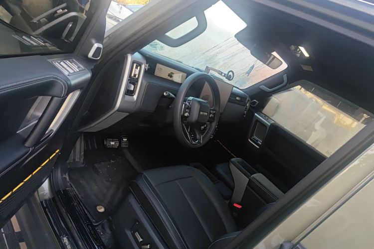 奇瑞iCAR V23 2025款 550两驱智驾版中控内饰7003