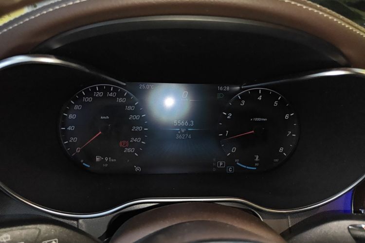 奔驰GLC 2022款 改款二 GLC 260 L 4MATIC 豪华型中控内饰14