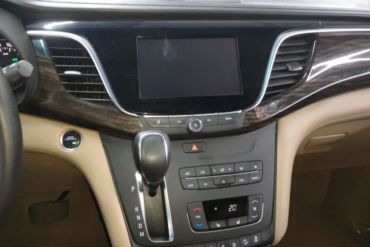 别克GL8 2017款 ES 28T 尊享型 国V局部细节16