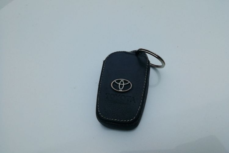 丰田 雷凌 2022款 双擎 1.8H E-CVT领先版中控内饰11