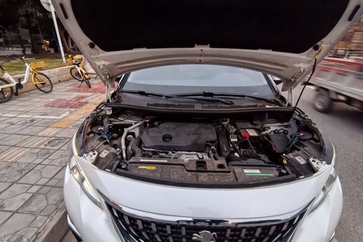 标致4008 2019款 360THP 尝先版局部细节24