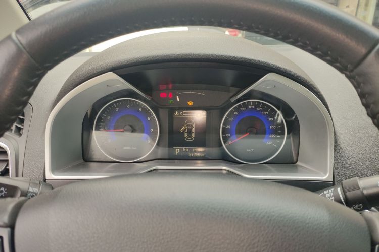 吉利汽车 帝豪 2014款 三厢 1.3T CVT精英型中控内饰14