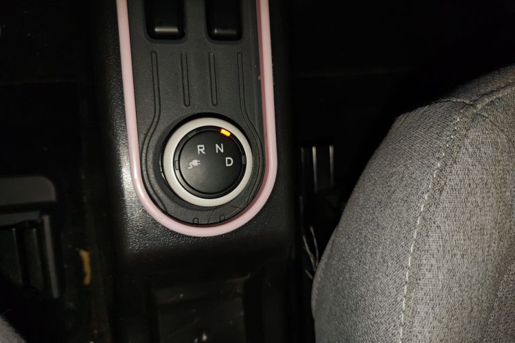 五菱汽车 宏光MINIEV 2022款 马卡龙臻享款 磷酸铁锂局部细节18