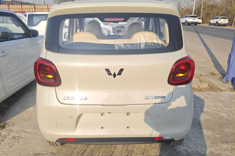 五菱汽车 宏光MINIEV 2025款 四门版 进阶款车身外观6