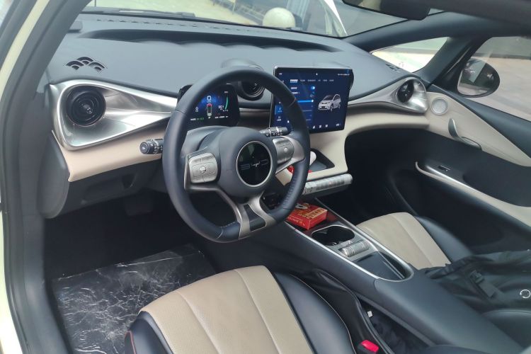 比亚迪 海豚 2023款 420km 时尚版中控内饰12