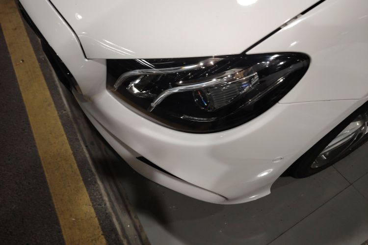 奔驰E级(进口) 2017款 E 200 4MATIC 轿跑车局部细节36