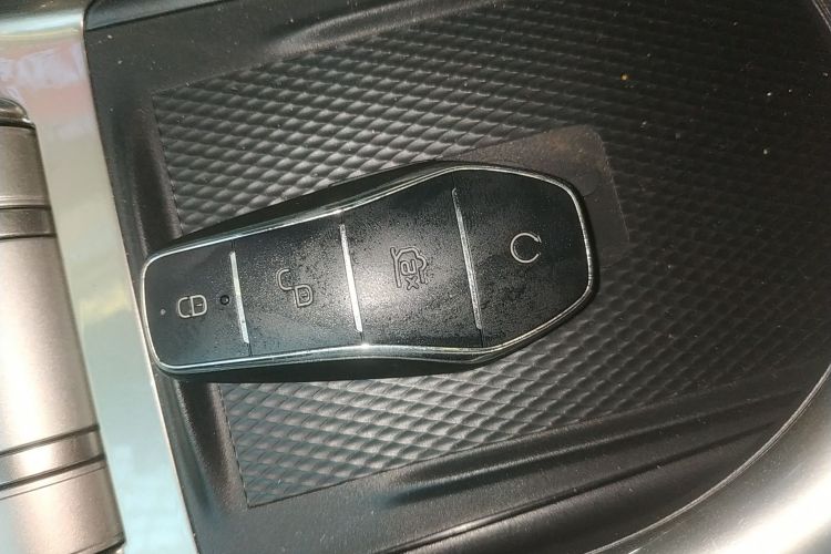 比亚迪 海豚 2021款 405km 时尚版中控内饰7001