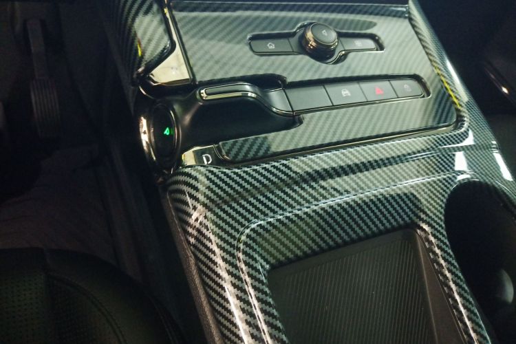 蔚来ES8 2020款 450KM 六座版中控内饰18