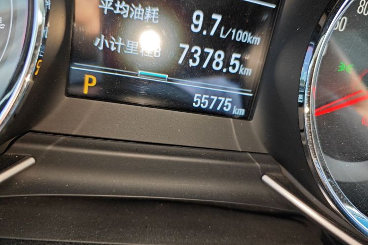 雪佛兰 沃兰多 2018款 Redline 530T 自动耀享版（5+2款） 国V中控内饰15