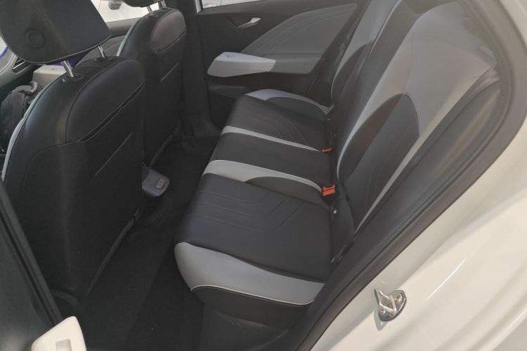 大众ID.3 2025款 聪明款 极智氧气版中控内饰7004