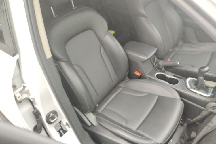 长安CS35PLUS 2022款 1.6L 手动豪华版局部细节41