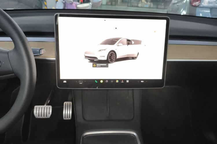 特斯拉 Model Y 2022款 Performance高性能全轮驱动版中控内饰16