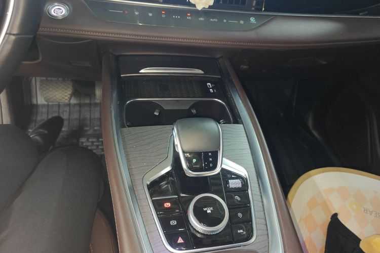 奇瑞 瑞虎8 PRO 2022款 290T 两驱浩瀚版 5座中控内饰18