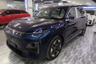 深蓝汽车 深蓝S09 2025款 后驱Ultra