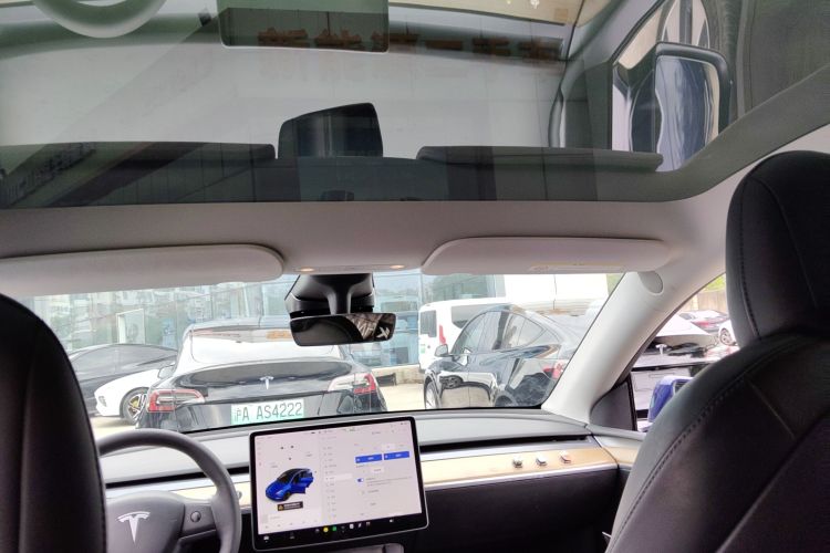 特斯拉 Model Y 2021款 长续航全轮驱动版 3D7中控内饰22