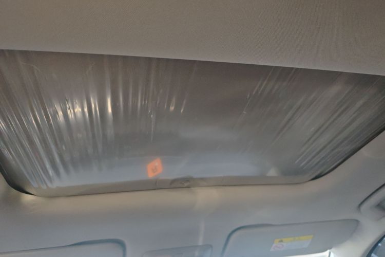 五菱汽车 五菱星辰 2022款 2.0L DHT电速款中控内饰22