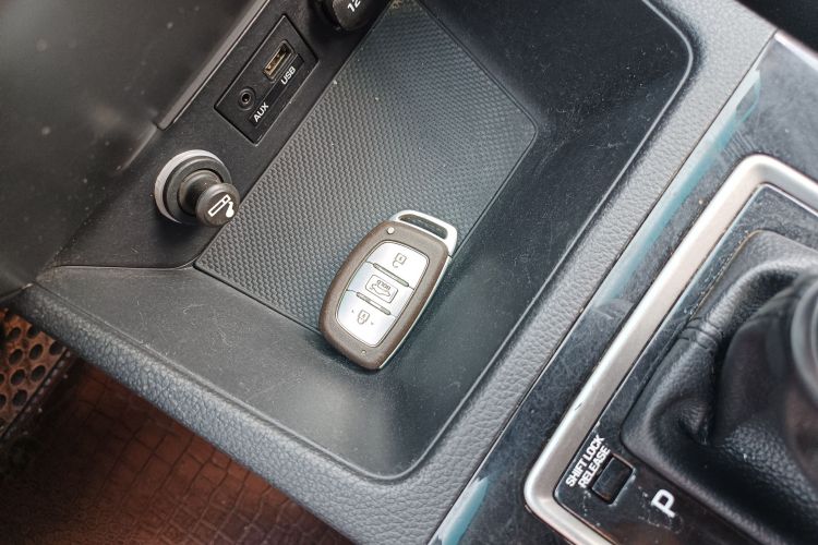 现代 名图 2017款 1.6T 自动智能型GLS 国V中控内饰11