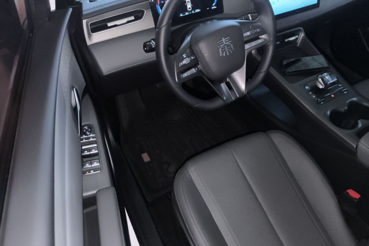 比亚迪 秦PLUS 2025款 DM-i 智驾版 55KM领先型中控内饰20