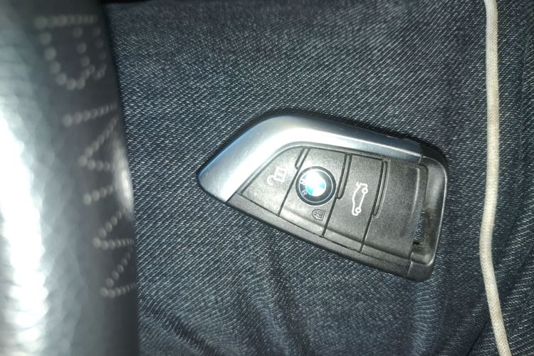 宝马X1 2018款 sDrive18Li 尊享型中控内饰11