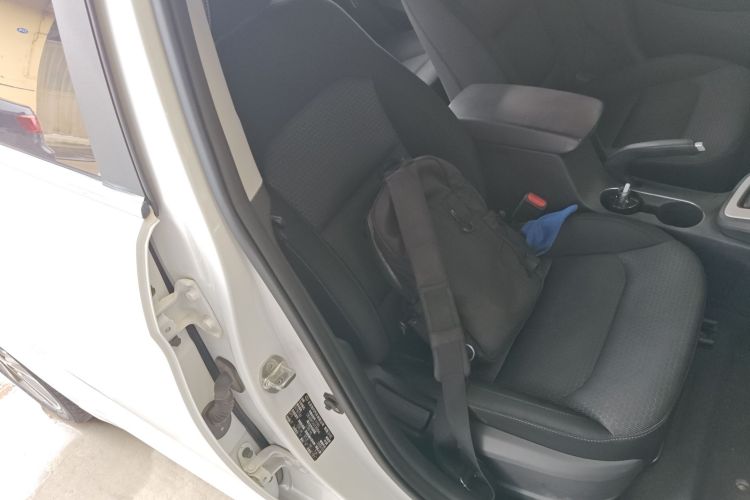 现代 领动 2016款 1.6L 自动智炫·精英型中控内饰41