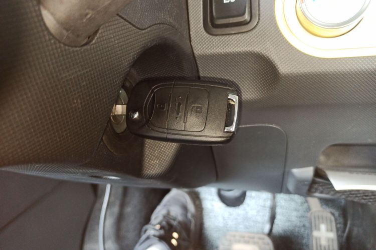 五菱汽车 宏光MINIEV 2021款 马卡龙时尚款 三元锂中控内饰11