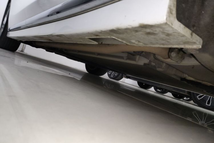 岚图汽车 岚图梦想家 2024款 PHEV 超长续航尊贵版局部细节9001