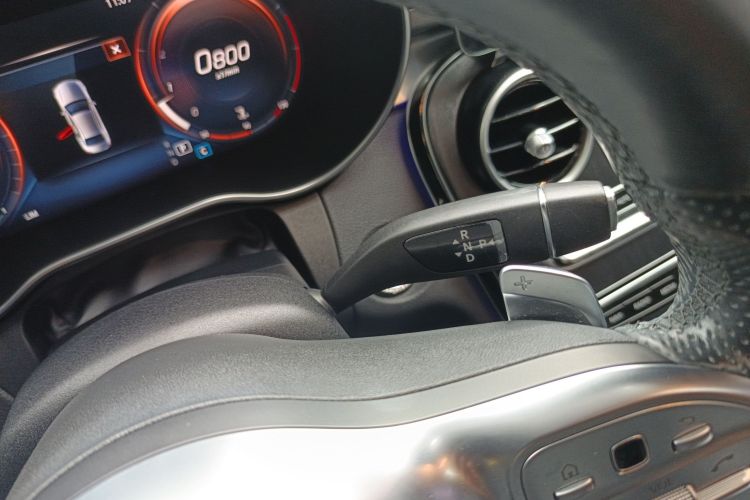 奔驰C级 2020款 改款 C 200 L 时尚型运动版中控内饰18