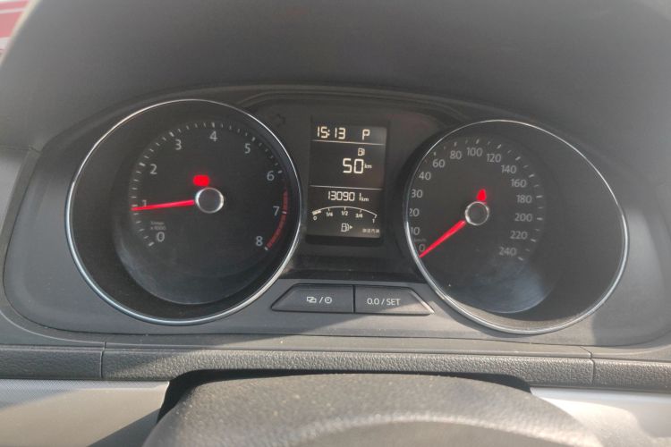 大众 朗逸 2017款 1.6L 自动舒适版中控内饰14