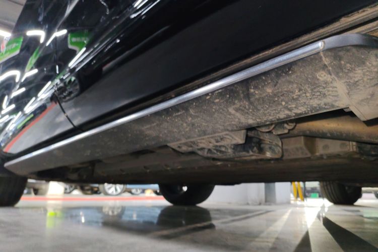 鸿蒙智行 问界M7 2024款 1.5T 智驾四驱Ultra版 6座局部细节9002