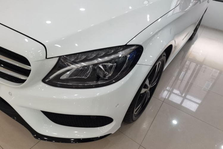 奔驰C级 2017款 改款 C 200 运动版局部细节36