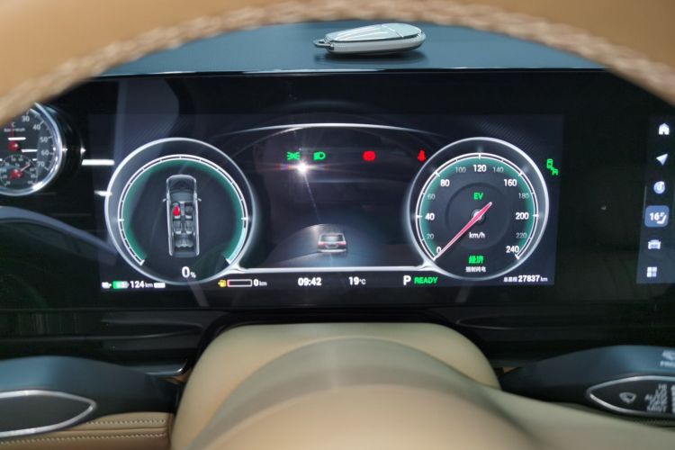 岚图汽车 岚图梦想家 2024款 PHEV 超长续航旗舰版局部细节14