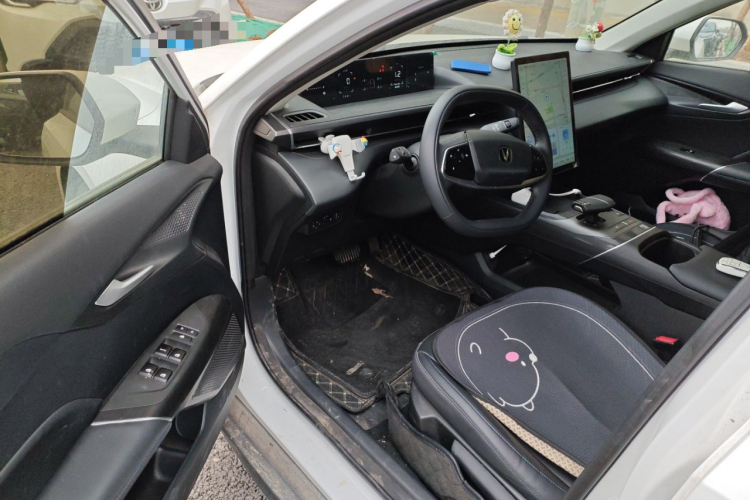 长安 逸达 2023款 蓝鲸NE 1.5T GDI DCT尊享型中控内饰20