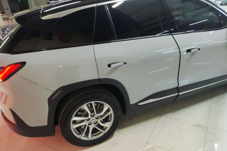 蔚来ES6 2022款 100kWh 性能版车身外观6005