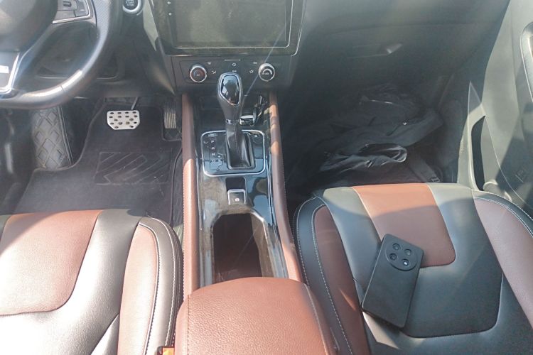 东风风光 风光580 2017款 改款 1.5T CVT豪华型中控内饰18