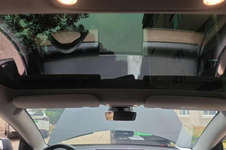 特斯拉 Model 3 2021款 标准续航后驱升级版中控内饰22