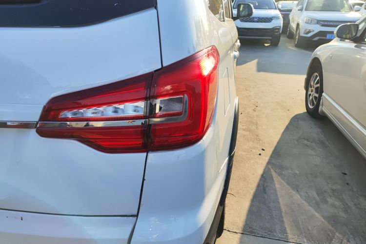 东风风行 风行SX6 2019款 1.5T 手动舒适型 国V车身外观9