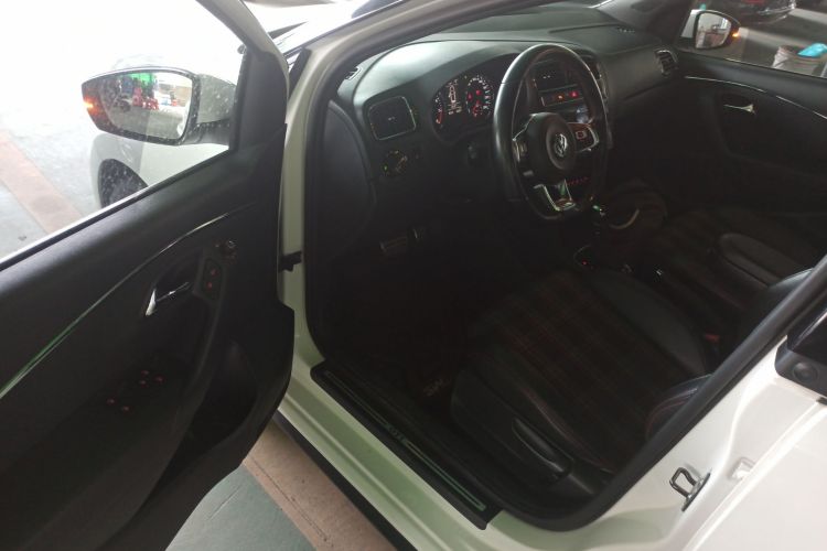 大众 Polo 2016款 1.4TSI GTI中控内饰20