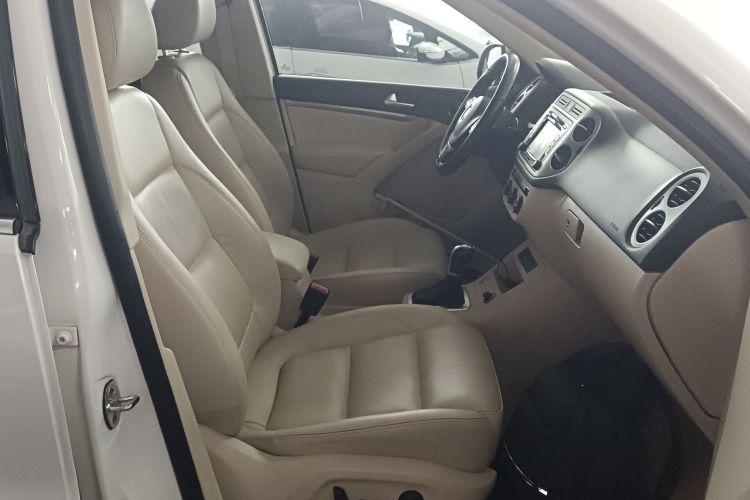 大众 途观 2015款 1.8TSI 自动两驱豪华型局部细节41