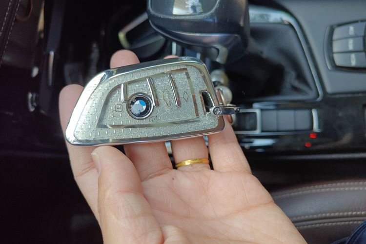 宝马X1 2018款 sDrive18Li 尊享型中控内饰11