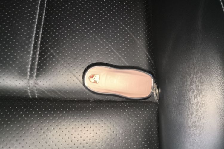 保时捷 2023款 Macan 2.0T中控内饰11