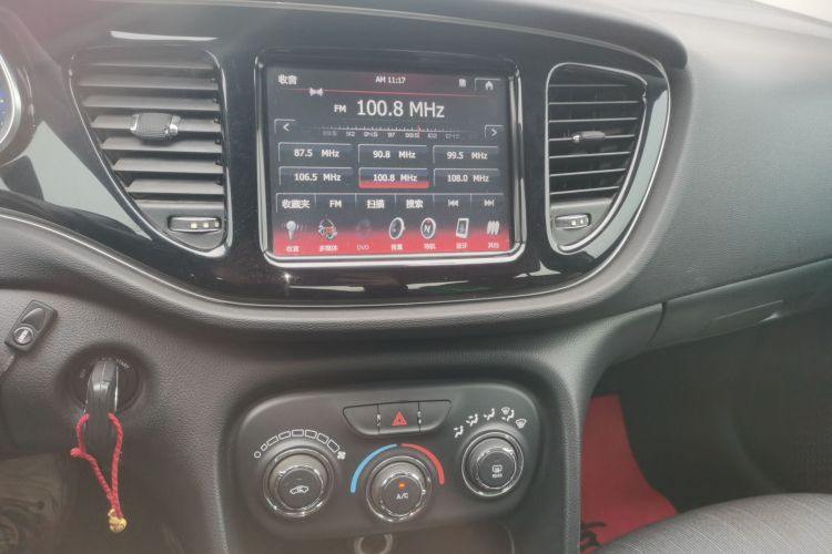 菲亚特 菲翔 2015款 1.4T 手动悦享版中控内饰16