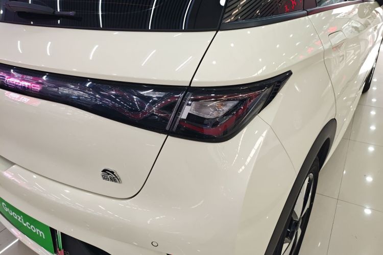 比亚迪 海豚 2023款 420km 时尚版车身外观6006