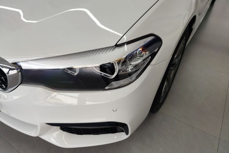 宝马5系(进口) 2018款 525i M运动套装局部细节36